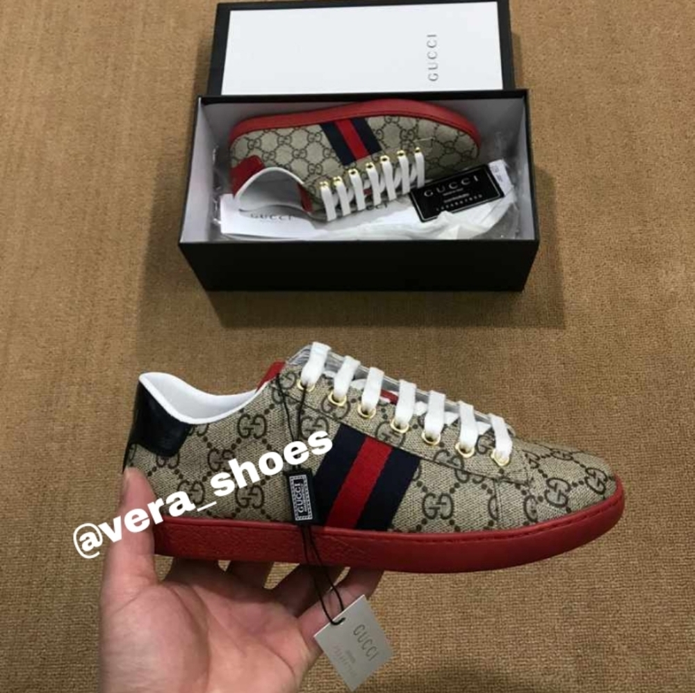 Gucci shoes